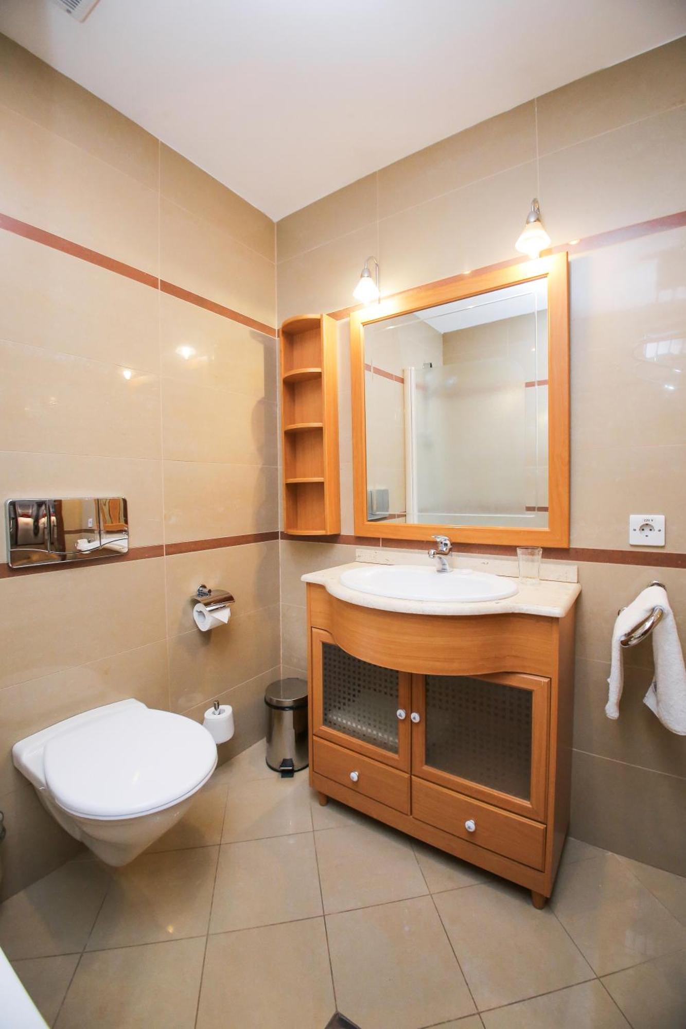 Chagala Atyrau Hotel Ngoại thất bức ảnh